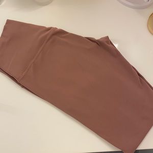 Lululemon Align 25 size 6 Blush